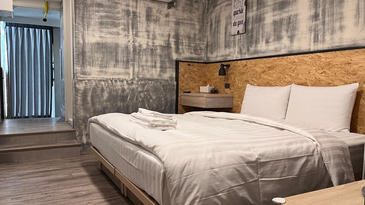 Tainanwow Hotel Kültér fotó